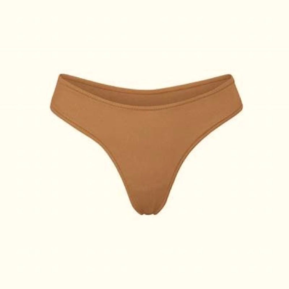 🆕Skims NWT Cotton Jersey Dipped Thong in Bronze (SK-1)
